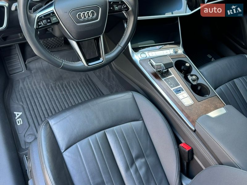 Седан Audi A6 2019 в Ровно