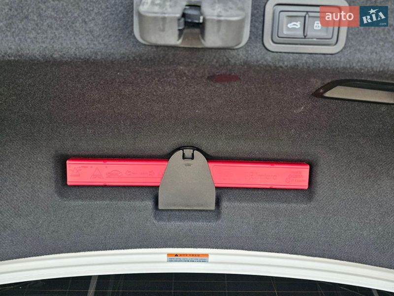 Седан Audi A6 2015 в Шептицькому