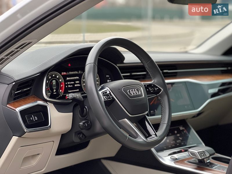 Седан Audi A6 2021 в Киеве