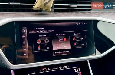 Седан Audi A6 2022 в Киеве
