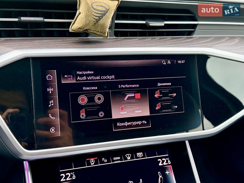 Седан Audi A6 2022 в Киеве