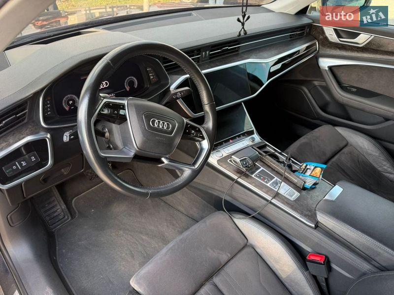 Седан Audi A6 2018 в Хусте
