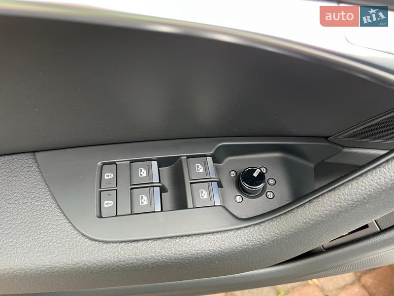 Седан Audi A6 2021 в Львове