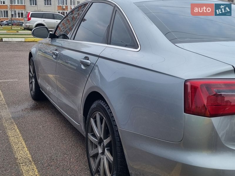 Седан Audi A6 2011 в Ирпене