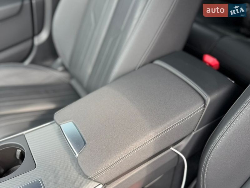 Седан Audi A6 2021 в Киеве