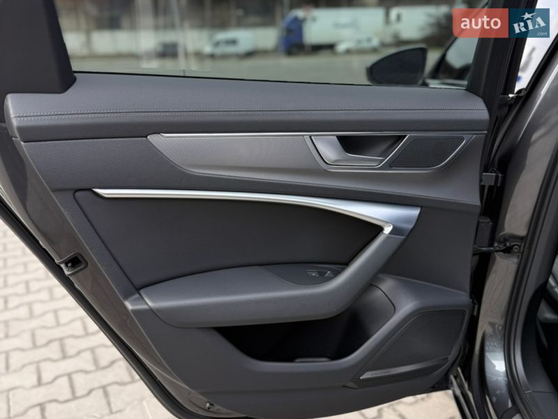 Седан Audi A6 2021 в Киеве