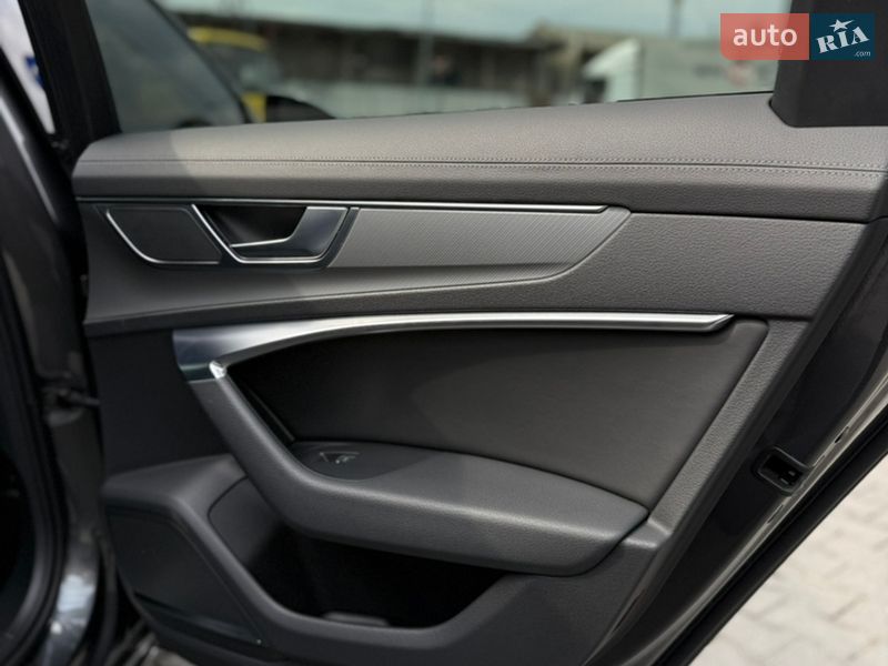 Седан Audi A6 2021 в Киеве