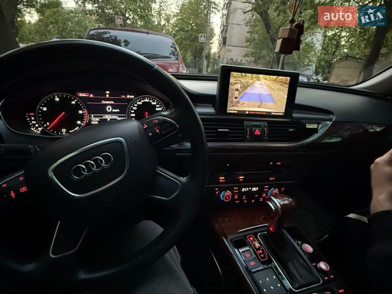 Седан Audi A6 2013 в Харькове