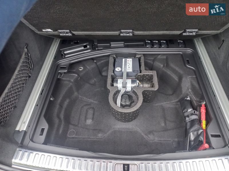 Универсал Audi A6 2019 в Краснограде