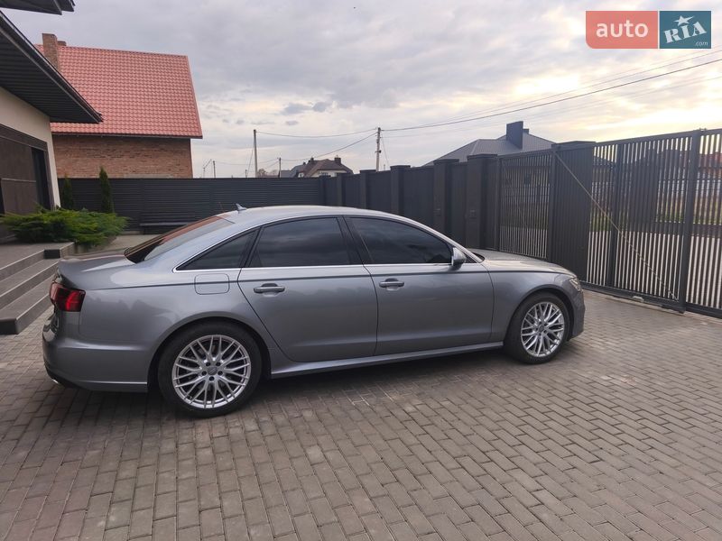 Седан Audi A6 2016 в Луцке