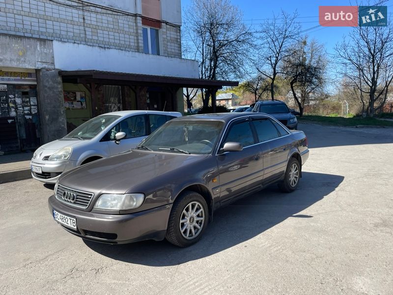 Седан Audi A6 1996 в Львові