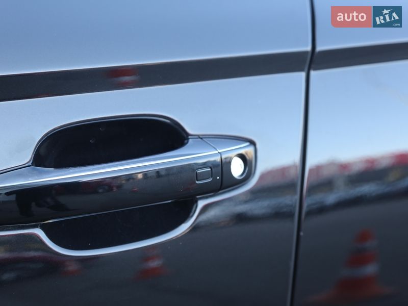 Седан Audi A6 2014 в Киеве