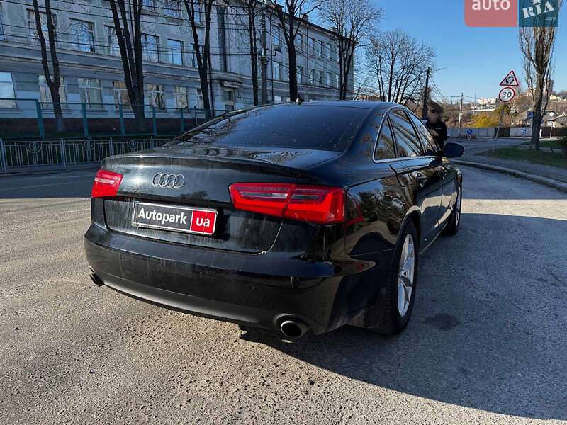 Седан Audi A6 2012 в Киеве