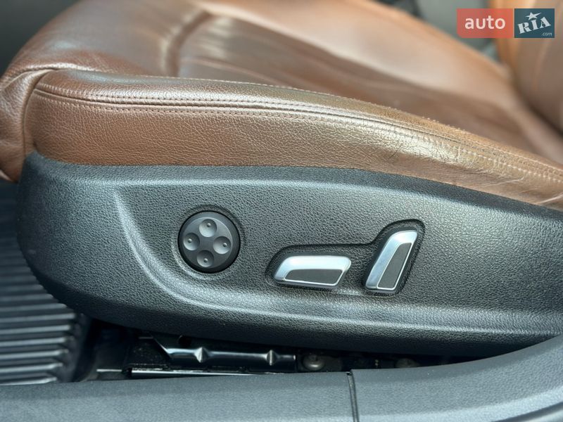 Седан Audi A6 2015 в Львові