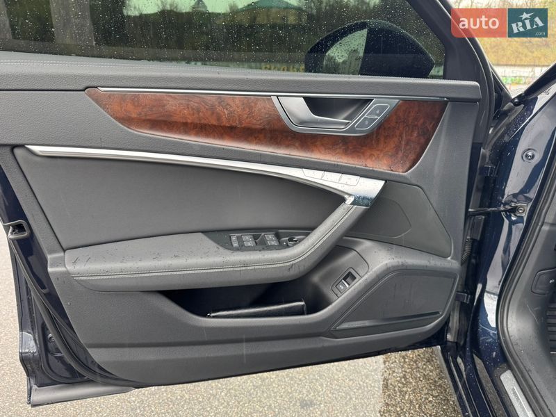 Седан Audi A6 2019 в Киеве