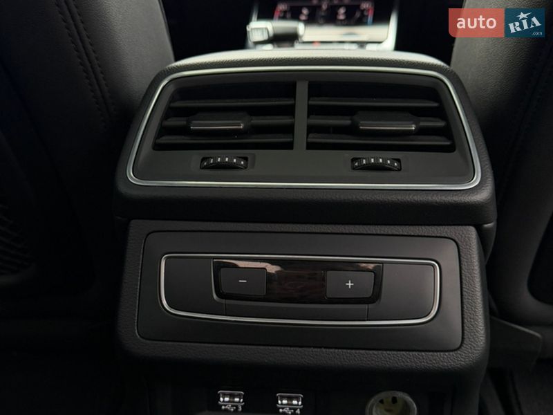 Седан Audi A6 2020 в Ивано-Франковске