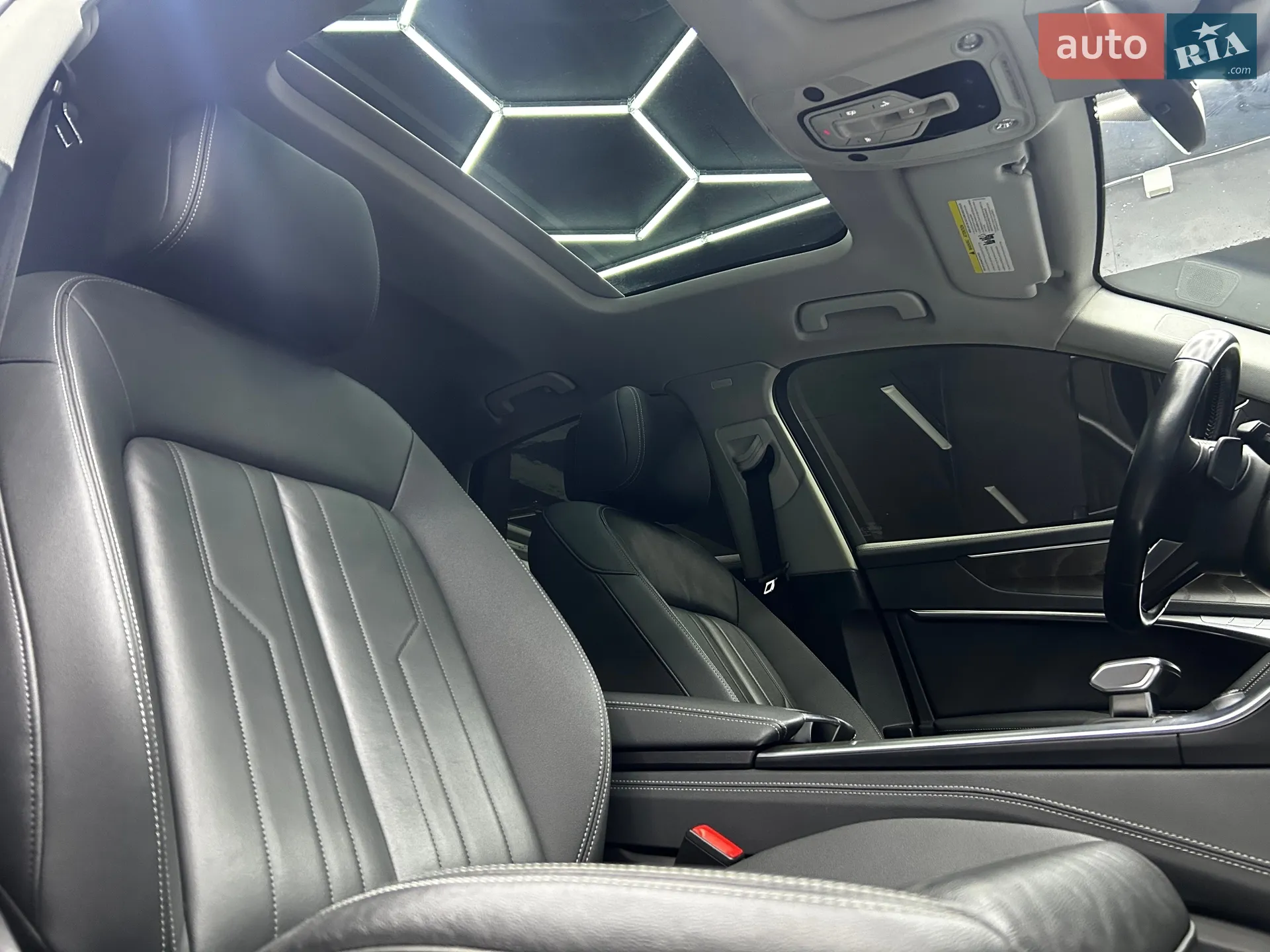 2020 Audi A6 - мініатюра 25