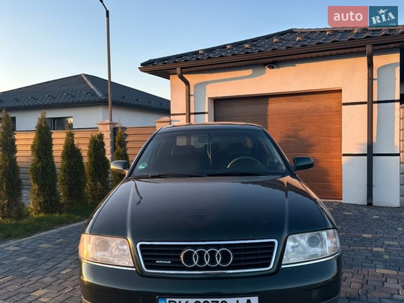 Седан Audi A6 2001 в Вараше