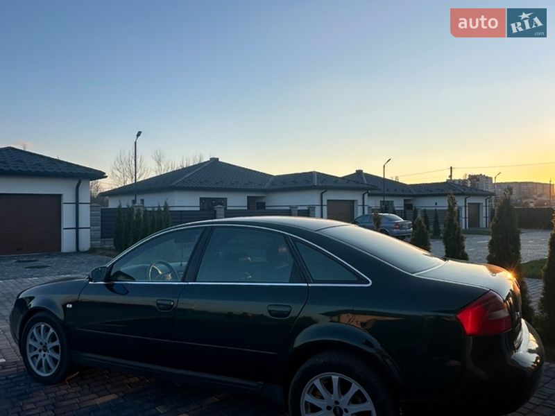 Седан Audi A6 2001 в Вараше