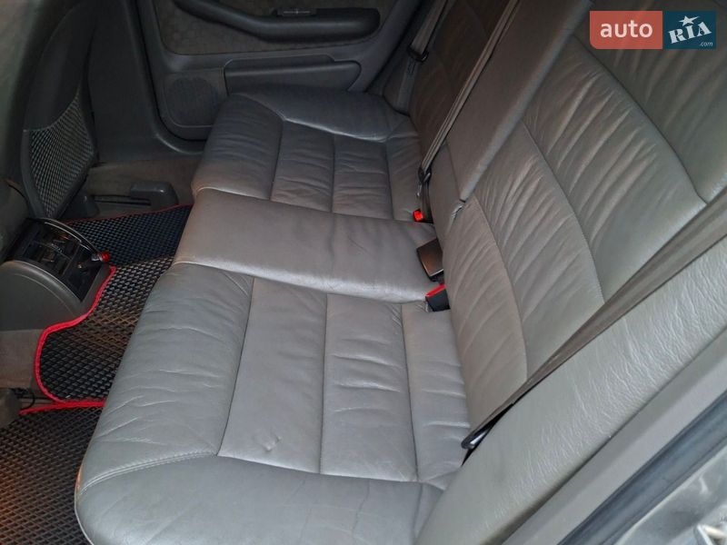 Універсал Audi A6 2002 в Тернополі