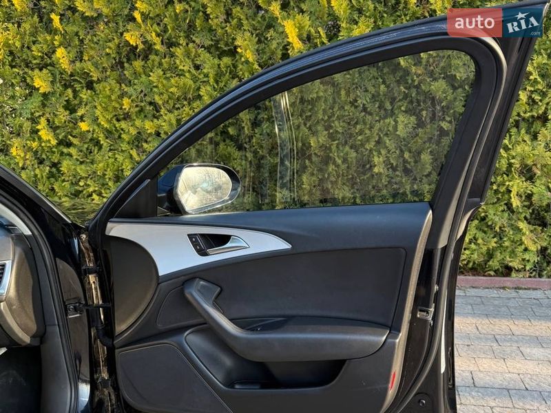 Седан Audi A6 2011 в Стрию