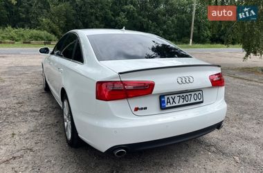 Седан Audi A6 2014 в Краснограде