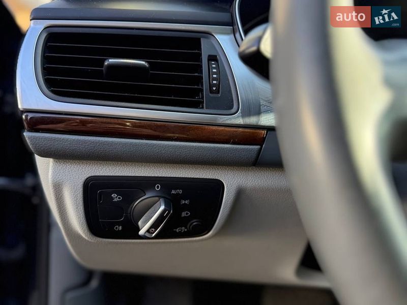 Седан Audi A6 2012 в Жашкове