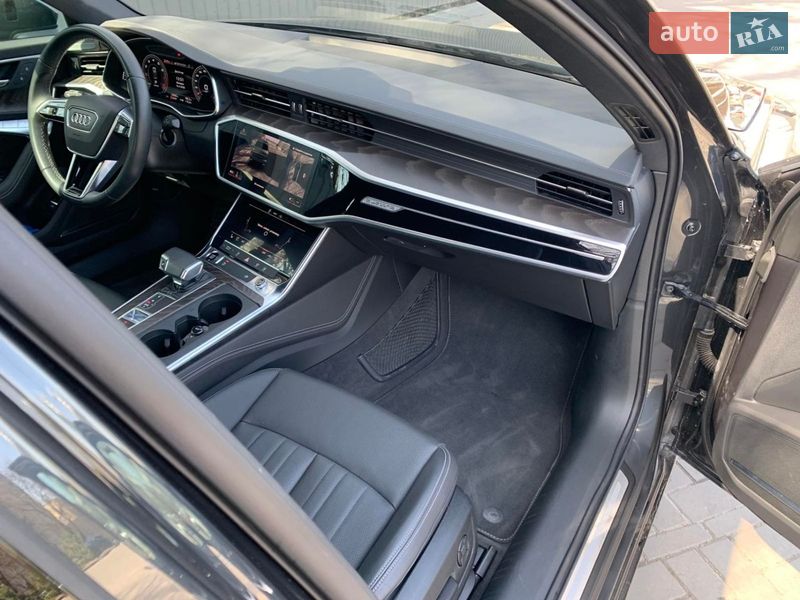 Седан Audi A6 2023 в Хмельницком