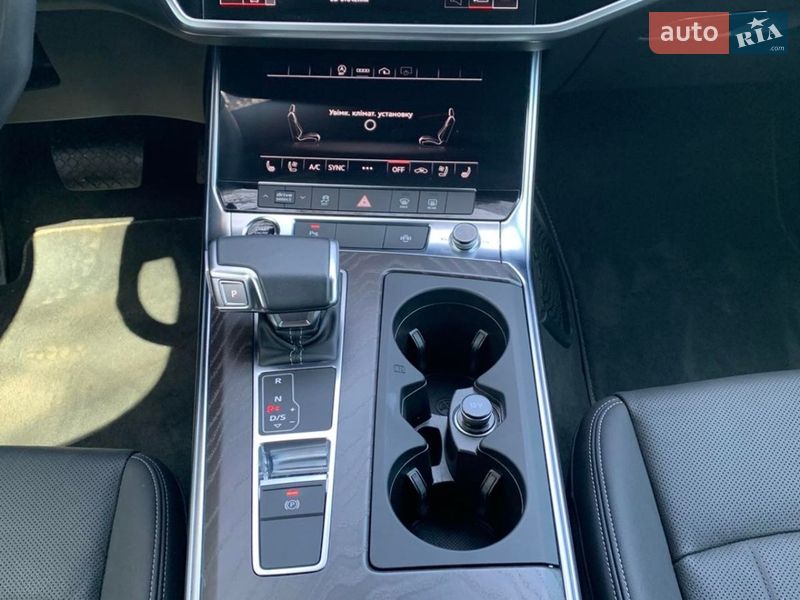 Седан Audi A6 2023 в Хмельницком