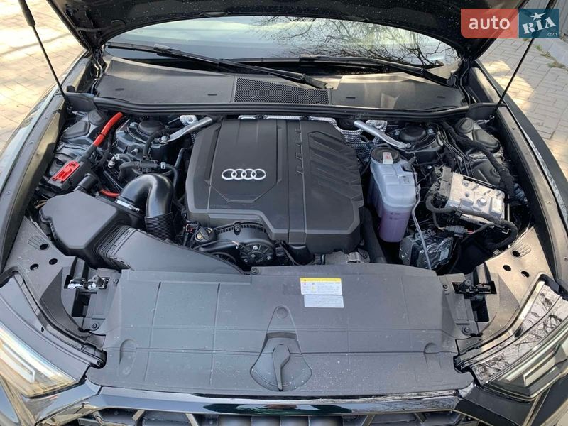 Седан Audi A6 2023 в Хмельницком