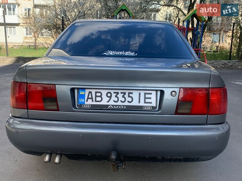 Седан Audi A6 1996 в Кременце