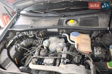 Універсал Audi A6 1999 в Вараші