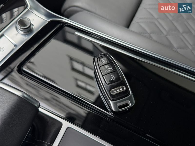 Седан Audi A6 2020 в Львові