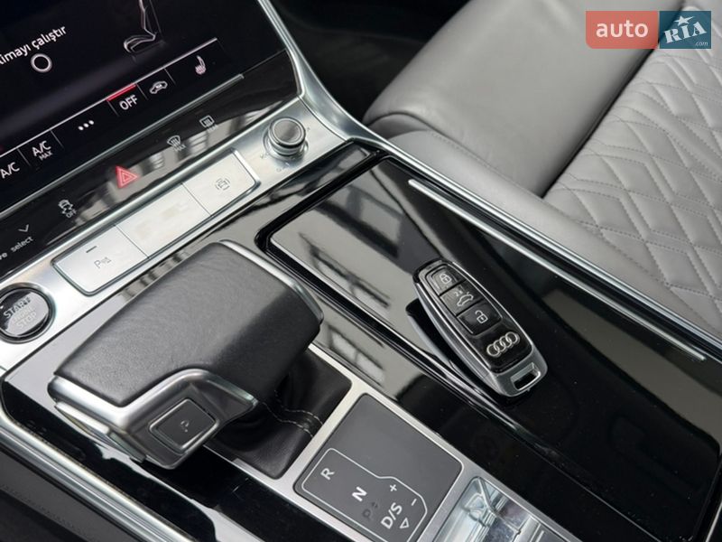 Седан Audi A6 2020 в Львові