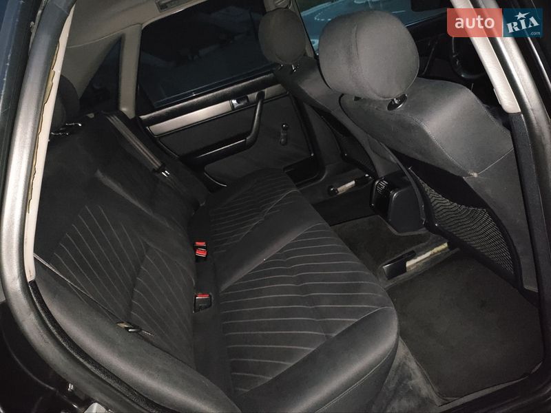 Седан Audi A6 1995 в Одесі