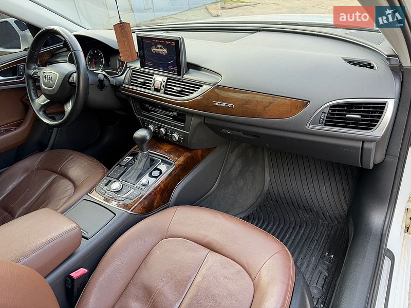 Седан Audi A6 2014 в Киеве