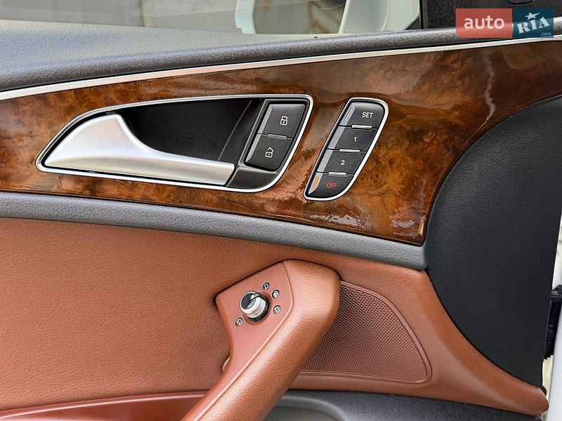 Седан Audi A6 2014 в Киеве