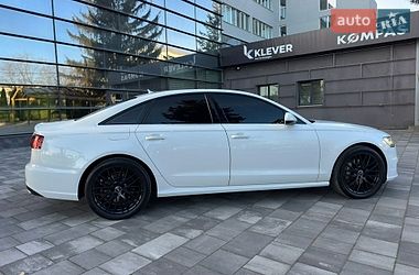 Седан Audi A6 2016 в Киеве