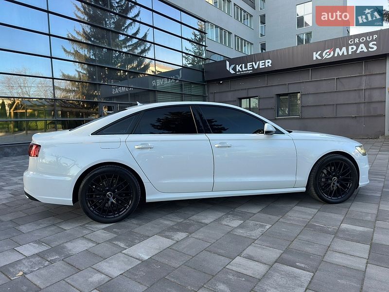 Седан Audi A6 2016 в Киеве