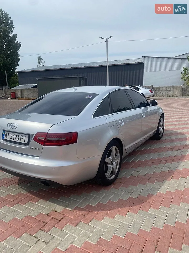 2010 Audi A6 - мініатюра 9