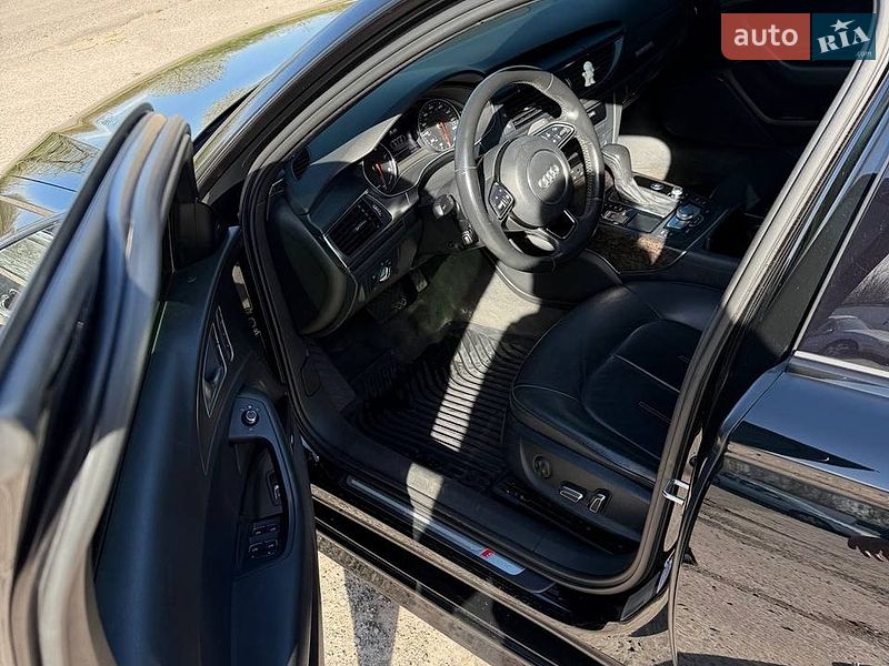 Седан Audi A6 2016 в Хмельницькому