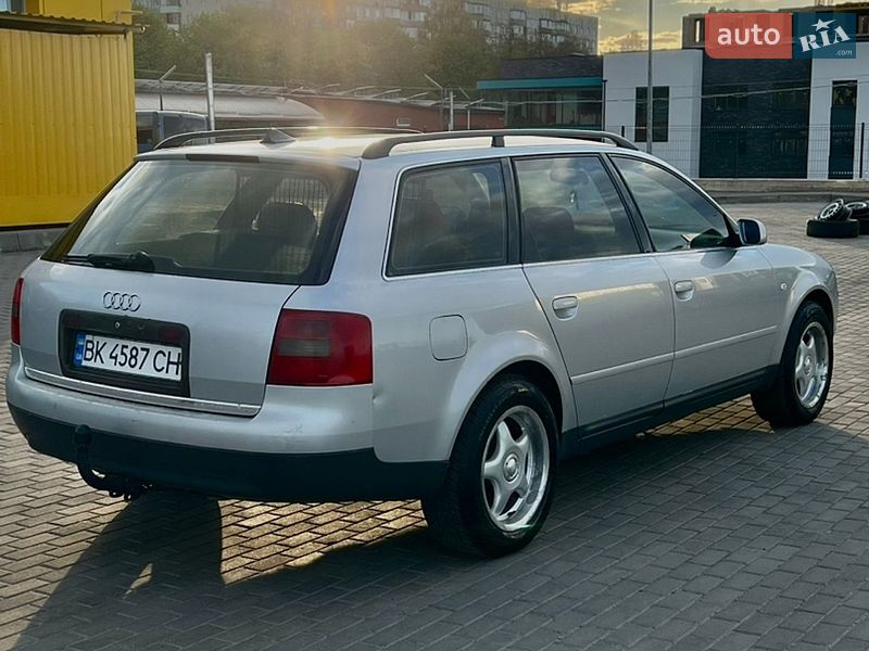 Універсал Audi A6 2000 в Рівному