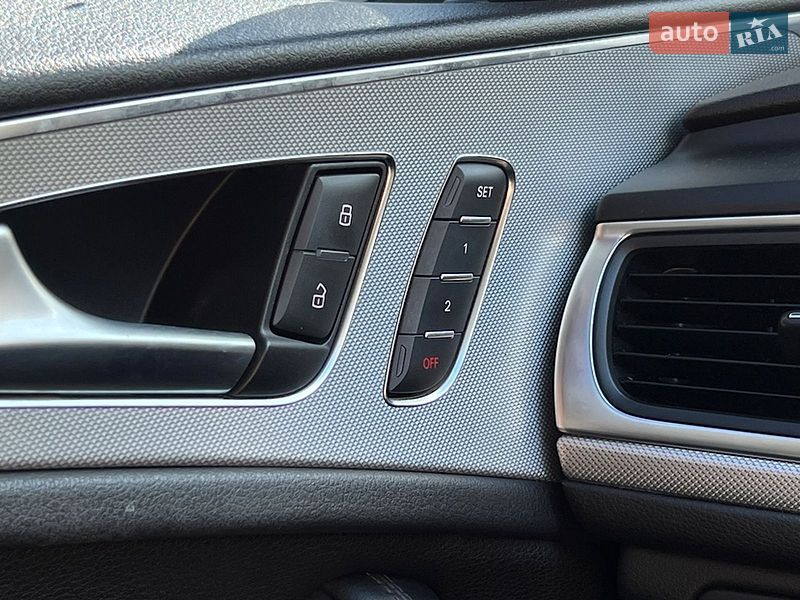 Седан Audi A6 2015 в Львові