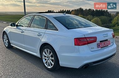 Седан Audi A6 2014 в Ровно