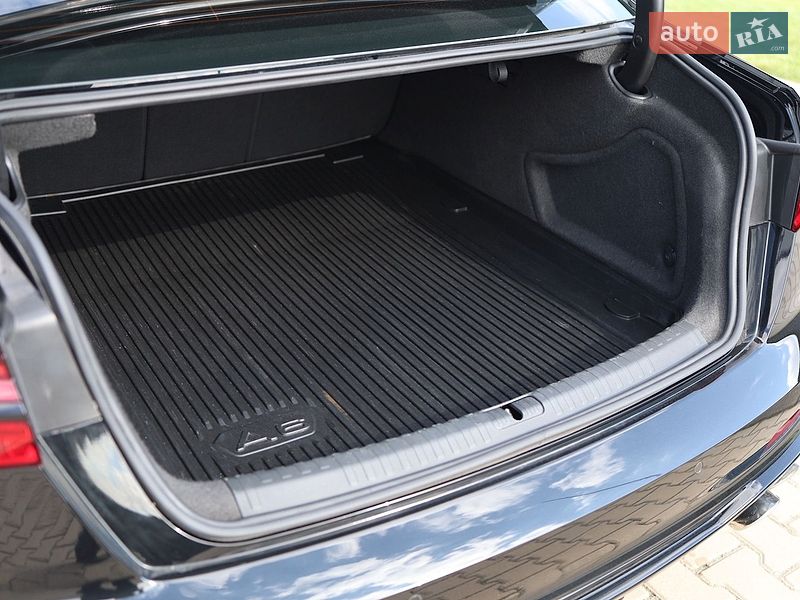 Седан Audi A6 2020 в Івано-Франківську