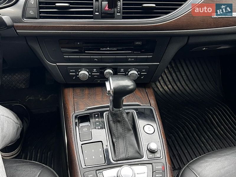 Седан Audi A6 2014 в Ивано-Франковске