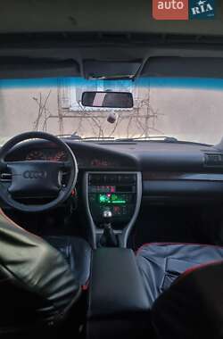 Седан Audi A6 1996 в Камне-Каширском