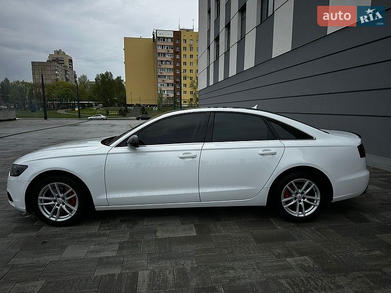 Седан Audi A6 2012 в Дніпрі