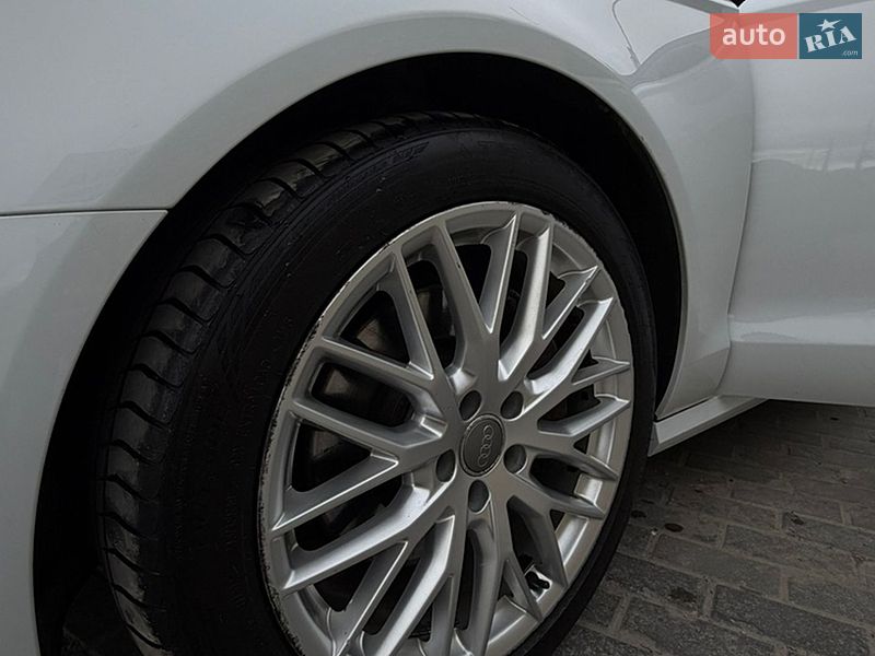 Седан Audi A6 2015 в Тернополі