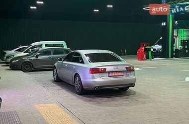 Седан Audi A6 2014 в Умані